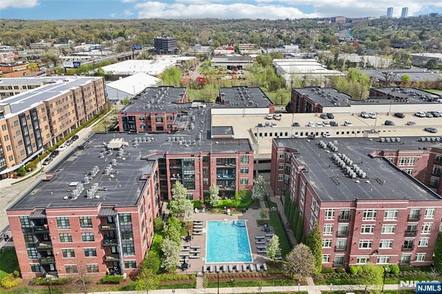 1101 Riverview Avenue 101, Englewood, NJ 07631