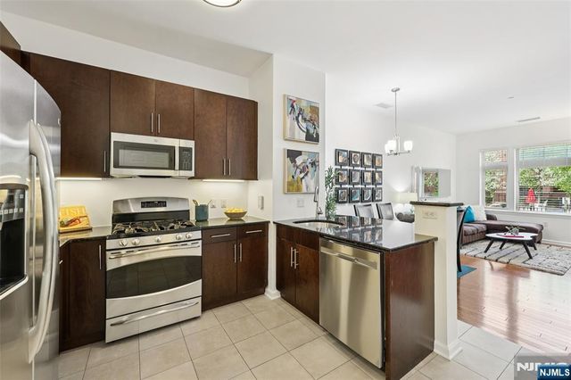 1101 Riverview Avenue 101, Englewood, NJ 07631