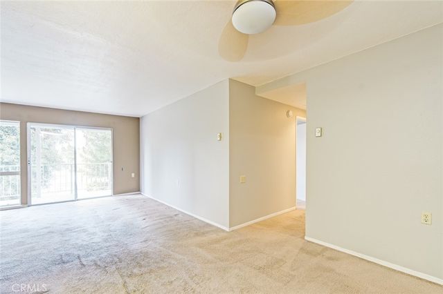 957 Calle Aragon O, Laguna Woods, CA 92637