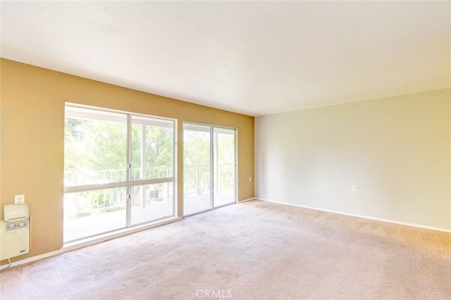 957 Calle Aragon O, Laguna Woods, CA 92637