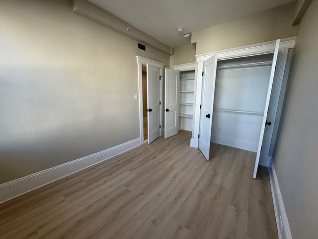 41 Edgerly Rd 22, Boston, MA 02115