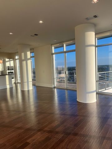 8066 Park Lane 1005, Dallas, TX 75231