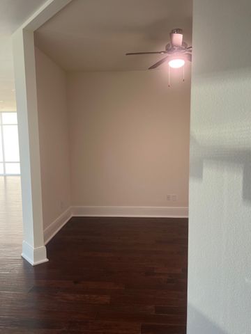 8066 Park Lane 1005, Dallas, TX 75231