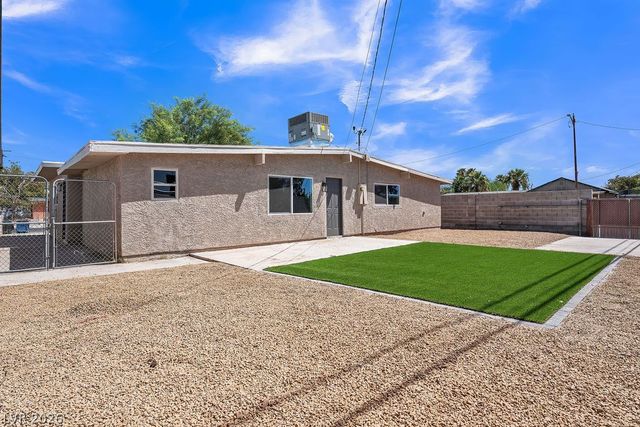 3315 East Webb Avenue, North Las Vegas, NV 89030