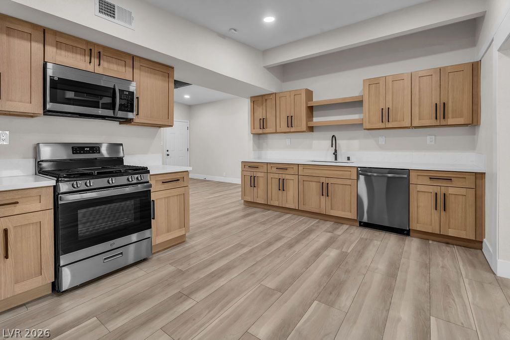 3315 East Webb Avenue, North Las Vegas, NV 89030