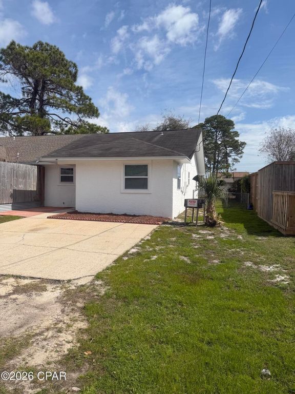 Image 4 of property listing at 2603 Beech Street, Panama City Beach, FL 32408