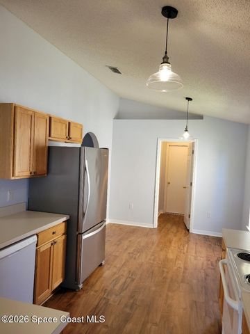 1832 Sorento Circle, Melbourne, FL 32904