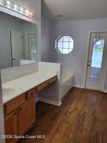 1832 Sorento Circle, Melbourne, FL 32904