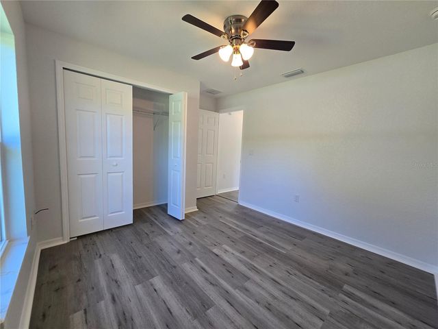 35 SEQUOIA TRAIL, Ocklawaha, FL 32179