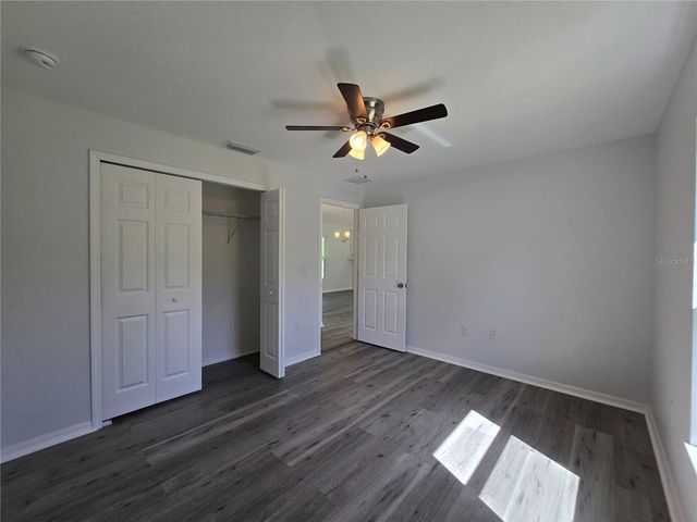 35 SEQUOIA TRAIL, Ocklawaha, FL 32179