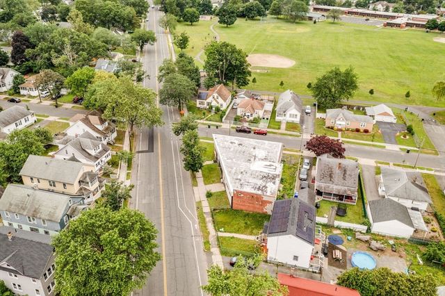 218-226 Saint James Blvd, Springfield, MA 01104