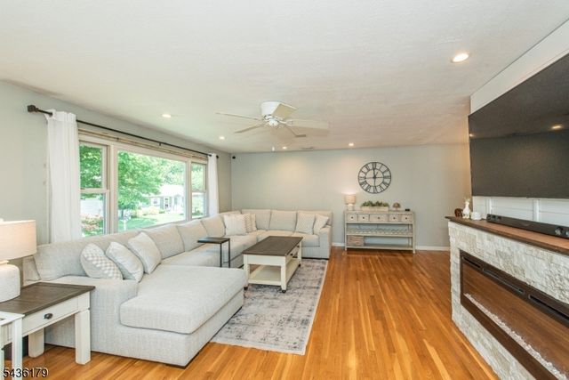 6 Benjamin, Hopatcong Boro, NJ 07874