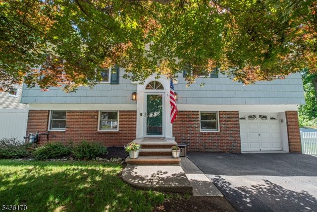 6 Benjamin, Hopatcong Boro, NJ 07874