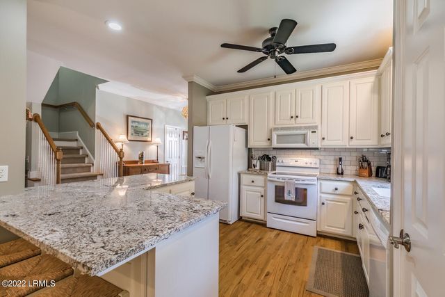 35 Lakeview Lane, Harbor Island, SC 29920