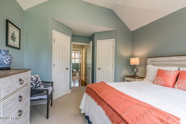 35 Lakeview Lane, Harbor Island, SC 29920