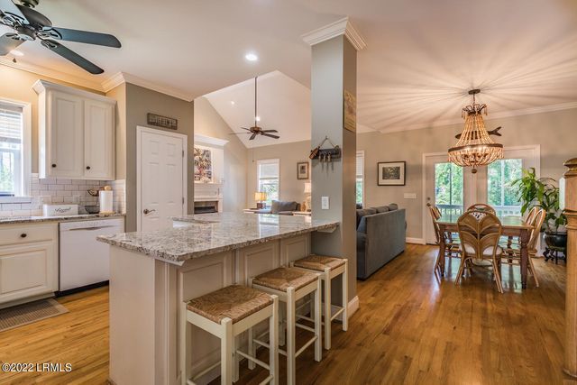 35 Lakeview Lane, Harbor Island, SC 29920