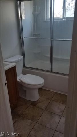 4050 Fulton Road, Cleveland, OH 44144