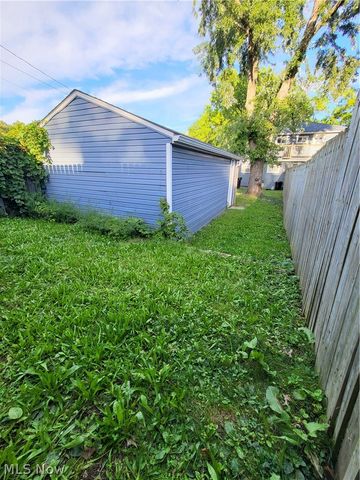 4050 Fulton Road, Cleveland, OH 44144