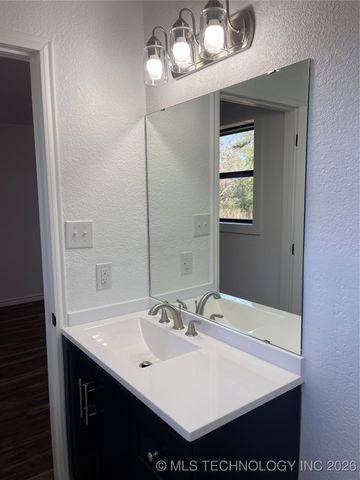 223 Beshirs Road, Hendrix, OK 74741