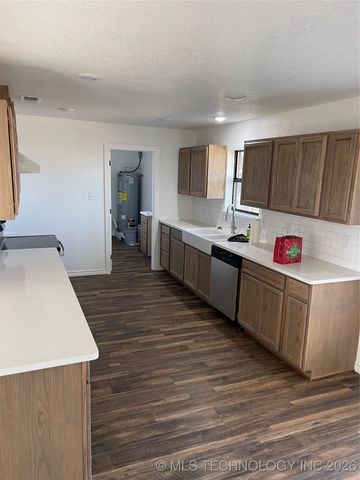 223 Beshirs Road, Hendrix, OK 74741