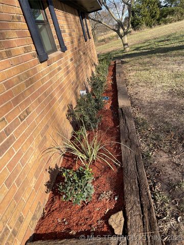 223 Beshirs Road, Hendrix, OK 74741