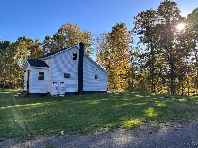 353 County Route 35, Palermo, NY 13069