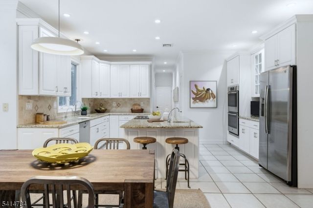 637 Inwood Ln, South Orange Village Twp., NJ 07079