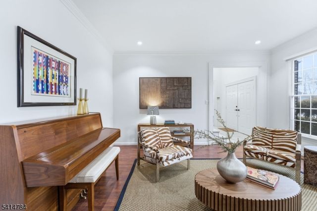 637 Inwood Ln, South Orange Village Twp., NJ 07079