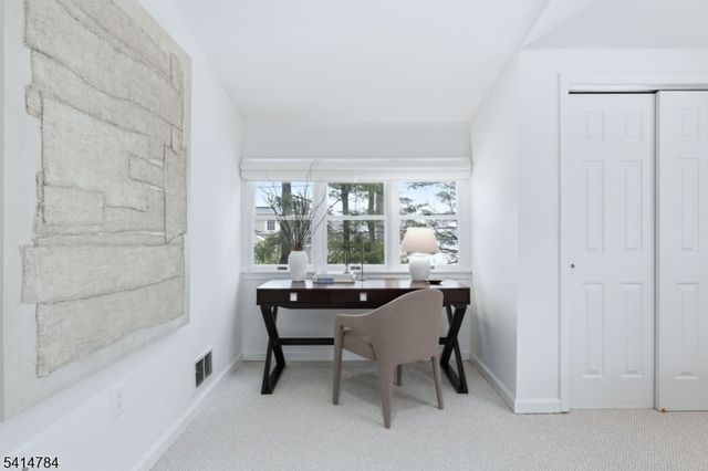 637 Inwood Ln, South Orange Village Twp., NJ 07079