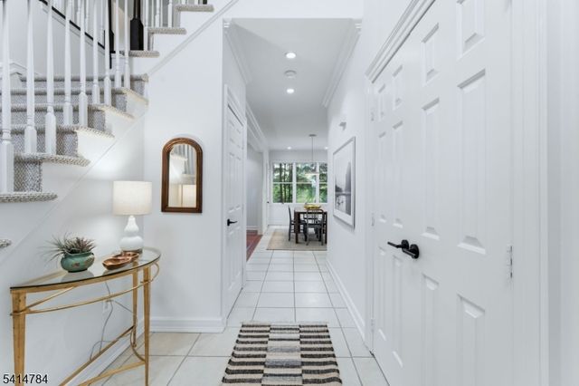 637 Inwood Ln, South Orange Village Twp., NJ 07079