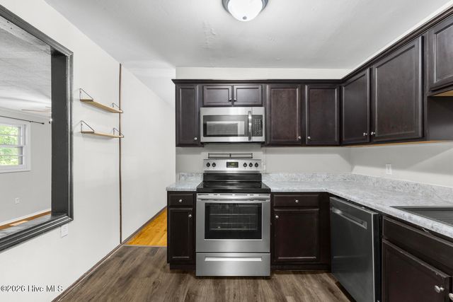 807 River Street, Jacksonville, NC 28540