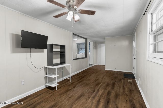 807 River Street, Jacksonville, NC 28540