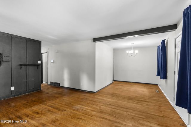 807 River Street, Jacksonville, NC 28540