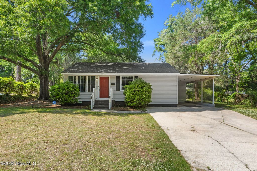 807 River Street, Jacksonville, NC 28540