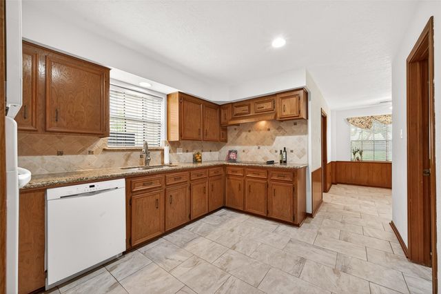 3134 Glenn Lakes Ln, Missouri City, TX 77459