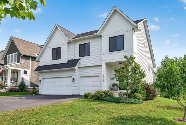 10110 Harvest Trail, Victoria, MN 55318
