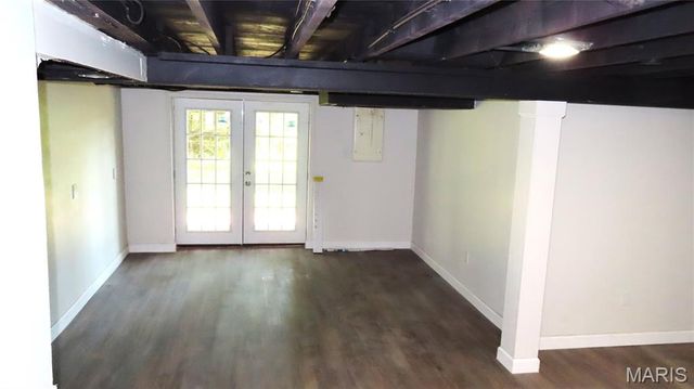 100 Florwood Court, St Louis, MO 63135