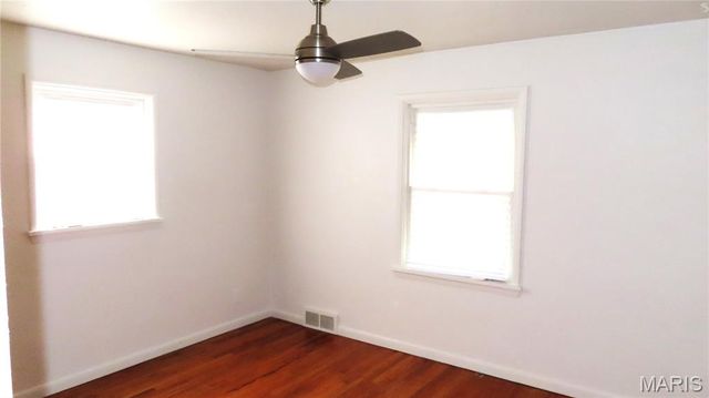 100 Florwood Court, St Louis, MO 63135