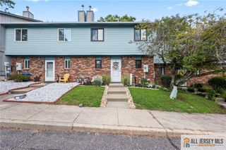 3 Eagle Court, Howell, NJ 07731