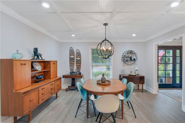 303 Wymberly Road, St Simons Island, GA 31522