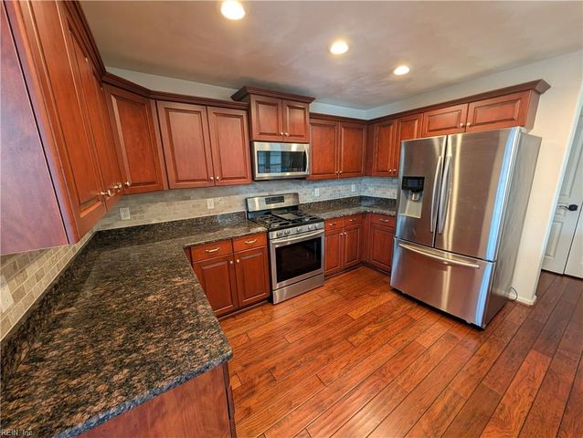 5468 Nature LN, Virginia Beach, VA 23455