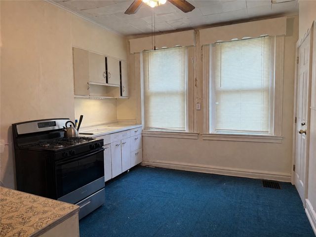 3200 Central Ave., Marshall Shadeland, PA 15212