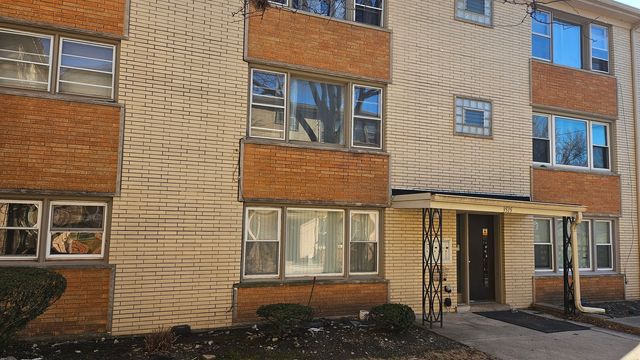 3515 S Harlem Avenue 1B, Berwyn, IL 60402