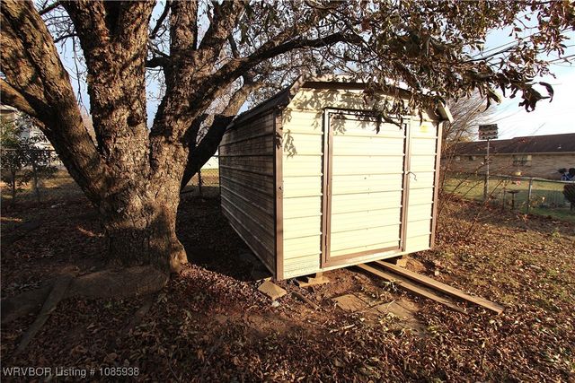 1029 Church Street, Alma, AR 72921