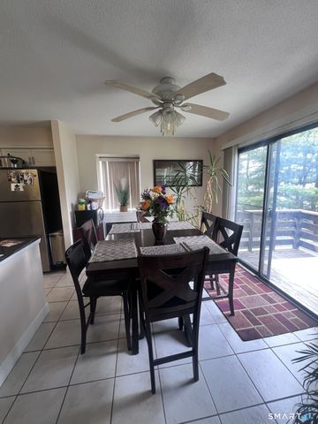 93 Kent Court 93, Meriden, CT 06450