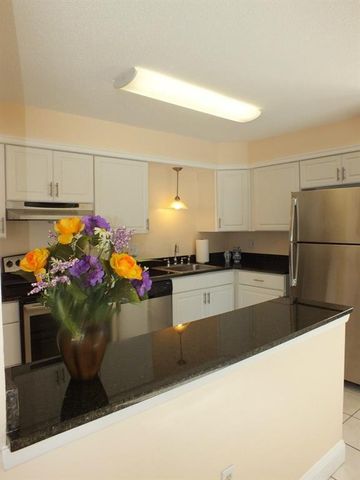 93 Kent Court 93, Meriden, CT 06450