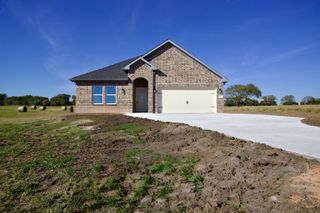 1948 County Road 1255, Savoy, TX 75479