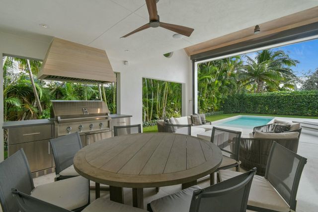 170 Beacon Lane, Jupiter Inlet Colony, FL 33469