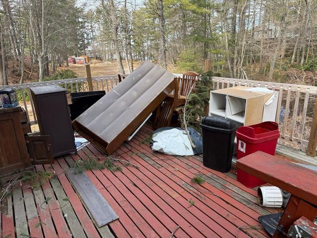 63 Suomi Rd, Pembroke, MA 02359