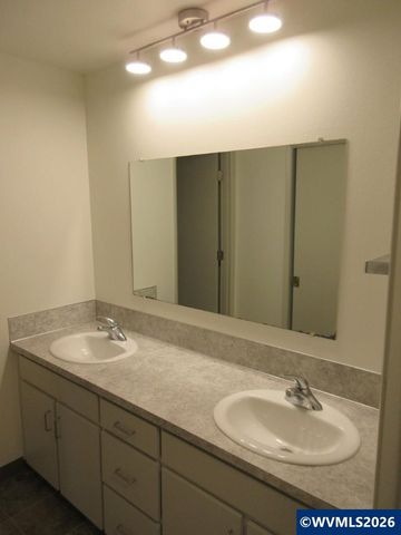 4541-4551 Chippewa Ct SE, Salem, OR 97317